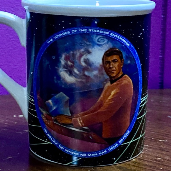 Star Trek Character Mug Set - Black and White - Picture 3 of 9